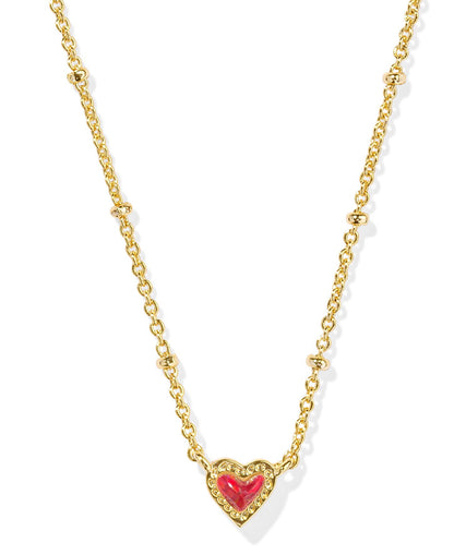 KENDRA SCOTT ARI HEART SHORT PENDANT ~ Gold