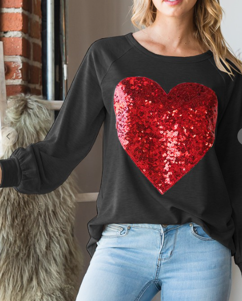 SEQUIN HEART TOP in BLACK 7011