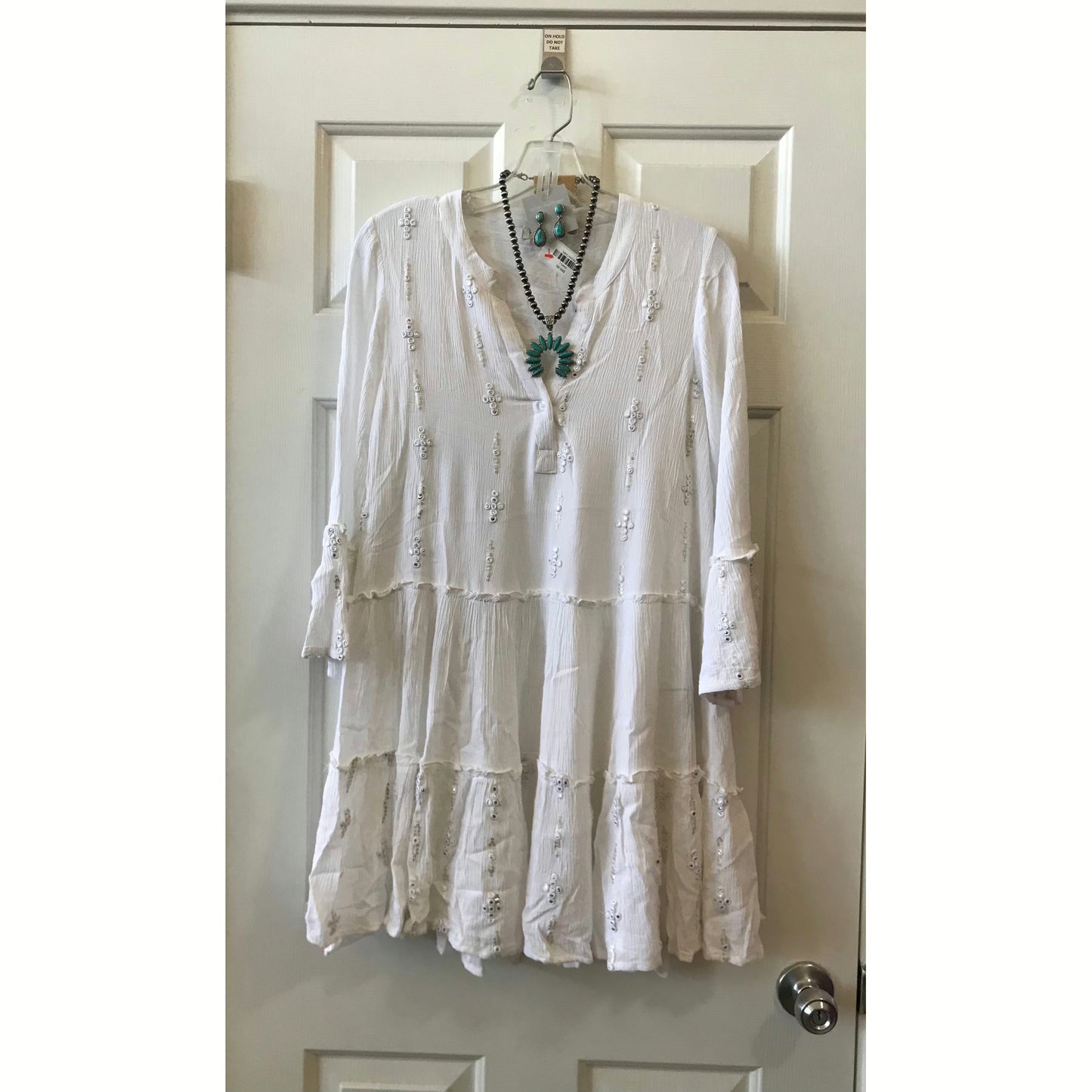 X EMBROIDERED TUNIC DRESS in WHITE Medium